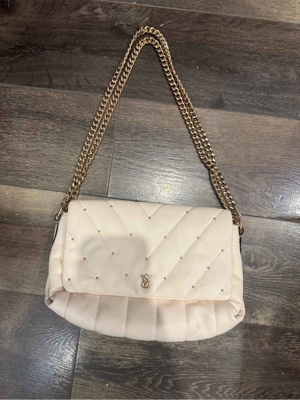 Victoria’s Secret Quilted Cream Chain Shoulder Bag